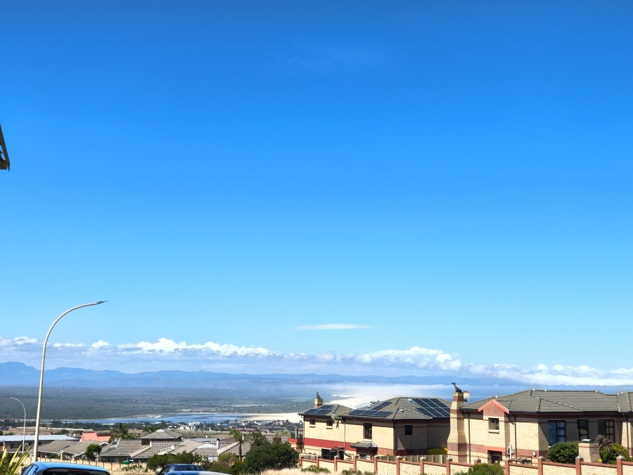 0 Bedroom Property for Sale in Wavecrest Eastern Cape